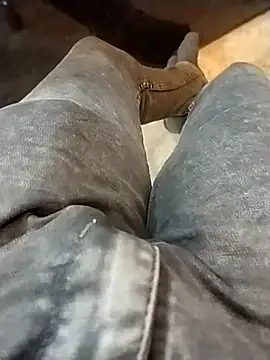 kunalmishra2003 online show from November 22, 2025, 2:16 pm