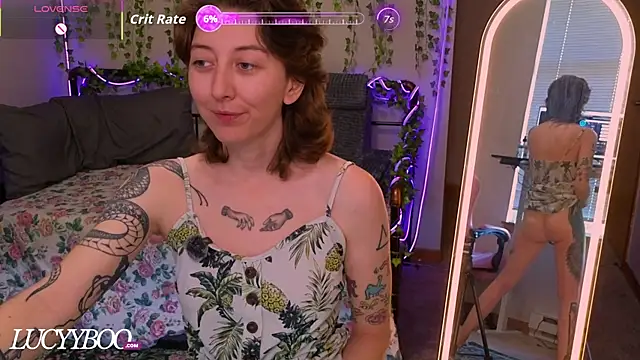 Snapshot of lovelylucyy chatting on July 15, 2026, 12:05 am lovelylucyy online show from July 15, 2026, 12:05 am