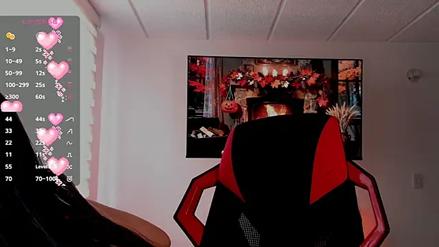 Charlotte greys online show from October 29, 2025, 2:08 pm