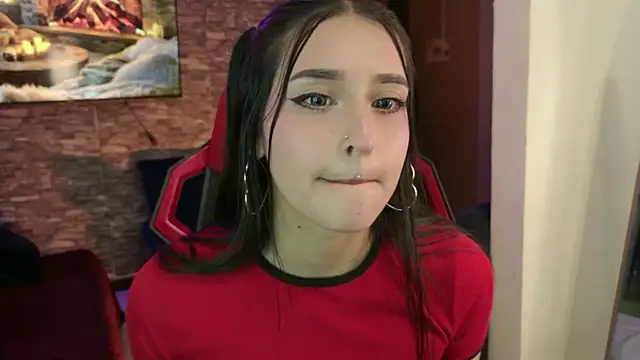 Charlotte greys online show from July 15, 2026, 11:32 pm