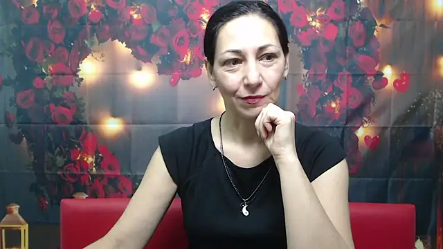 Snapshot of LiluGrants chatting on January 21, 2025, 7:15 am LiluGrants online show from January 21, 2025, 7:15 am