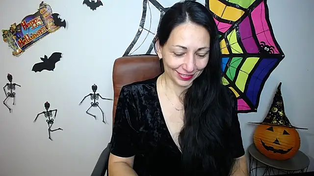 LiluGrants online show from October 16, 2025, 6:20 pm