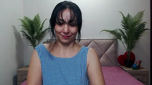 LiluGrants online show from November 22, 2025, 7:13 pm