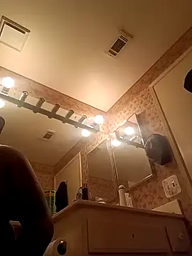 Snapshot of HBYAM chatting on February 6, 2025, 9:49 pm HBYAM online show from February 6, 2025, 9:49 pm