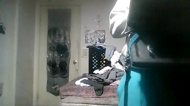 Snapshot of HBYAM chatting on November 8, 2025, 11:21 am HBYAM online show from November 8, 2025, 11:21 am