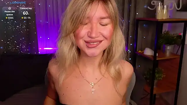 MilaBott online show from February 22, 2026, 8:40 pm