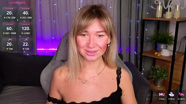 MilaBott online show from March 25, 2026, 7:20 pm