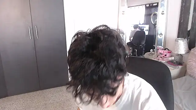 gojo satoru 18 online show from March 11, 2025, 5:35 pm