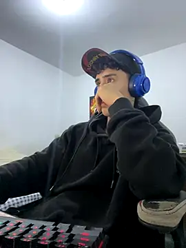 gojo satoru 18 online show from November 7, 2025, 4:56 am