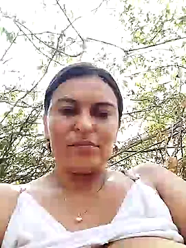 Horny-Mommy-Dirty online show from March 2, 2025, 7:45 pm