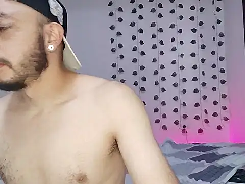 hotlatin92 online show from February 26, 2025, 12:25 pm