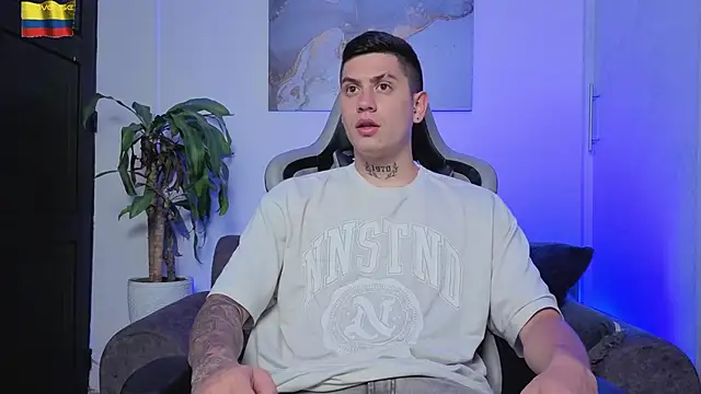 Yeiko Romero  online show from April 17, 2026, 5:32 am