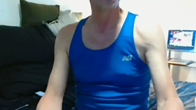 Snapshot of ImYourXtoy chatting on June 18, 2026, 6:23 pm ImYourXtoy online show from June 18, 2026, 6:23 pm