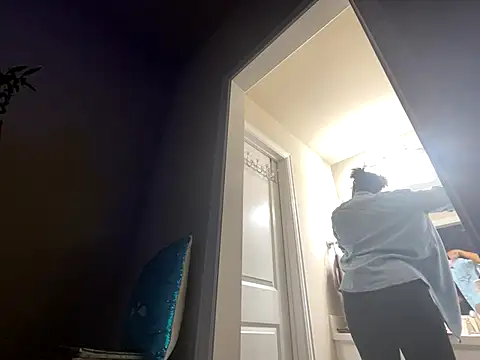 Snapshot of wynterheat chatting on November 20, 2025, 1:33 pm wynterheat online show from November 20, 2025, 1:33 pm