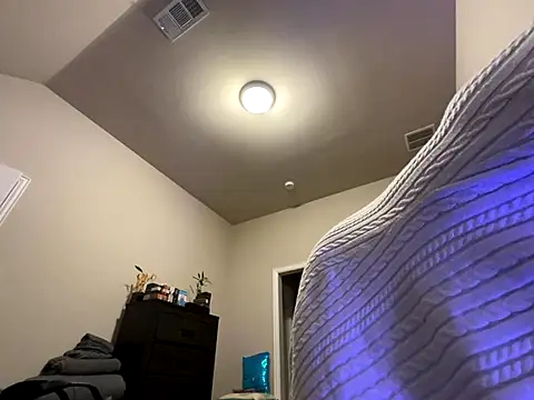 Snapshot of wynterheat chatting on November 29, 2025, 6:05 am wynterheat online show from November 29, 2025, 6:05 am