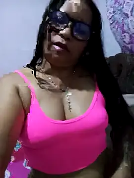 Snapshot of Sikiu_40 chatting on November 26, 2025, 1:06 am Sikiu 40 online show from November 26, 2025, 1:06 am