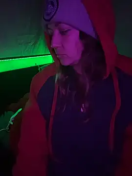 SummerV91 online show from February 17, 2026, 6:47 pm