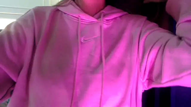 chhui mui online show from November 9, 2025, 5:11 pm