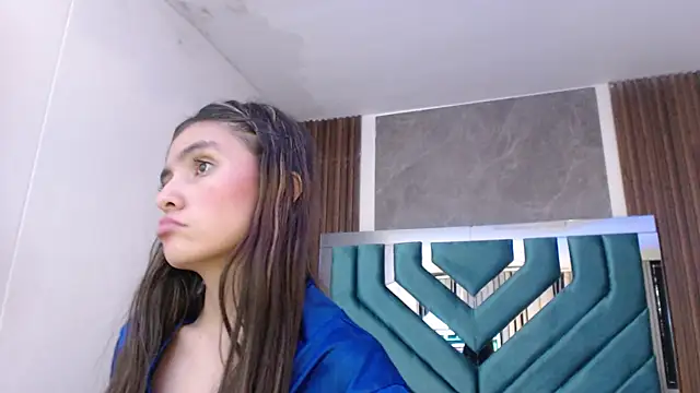 Snapshot of ValeryLargo chatting on January 14, 2025, 7:00 pm ValeryLargo online show from January 14, 2025, 7:00 pm