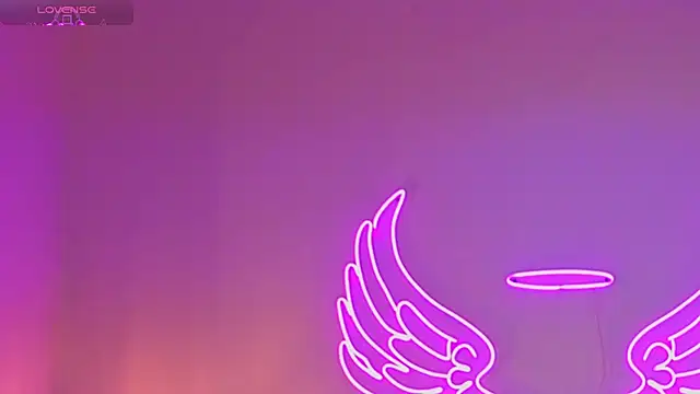  scarletmoore online show from October 9, 2025, 11:30 am