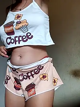 Nandasant09 online show from October 27, 2025, 4:22 pm