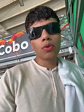 Snapshot of Logan_smith1 chatting on November 12, 2025, 3:45 pm Logan smith1 online show from November 12, 2025, 3:45 pm