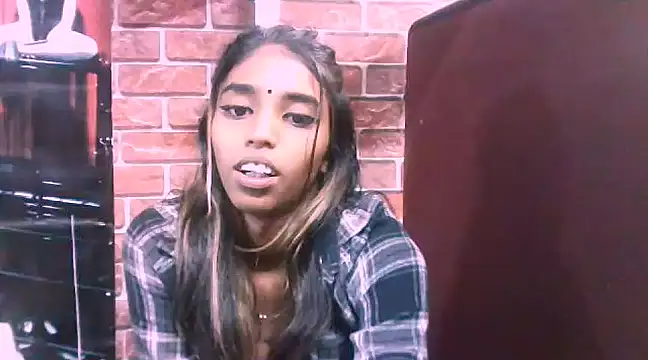 Snapshot of IndianSexySlender chatting on March 12, 2025, 2:23 pm IndianSexySlender online show from March 12, 2025, 2:23 pm