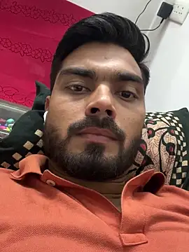 Snapshot of hotboysammy chatting on December 19, 2024, 4:35 pm hotboysammy online show from December 19, 2024, 4:35 pm