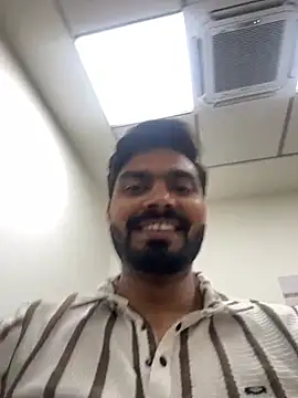 Snapshot of hotboysammy chatting on January 21, 2025, 11:24 am hotboysammy online show from January 21, 2025, 11:24 am