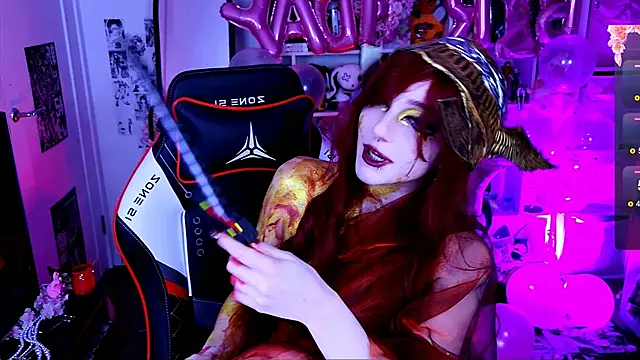 Aki  Ra online show from April 11, 2026, 11:42 pm