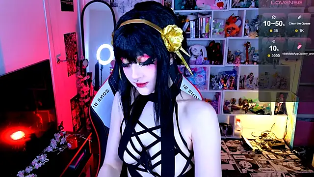 Snapshot of Aki__Ra chatting on May 27, 2026, 10:18 pm Aki Ra online show from May 27, 2026, 10:18 pm