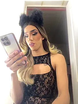 briana sex32 online show from January 9, 2026, 7:00 am