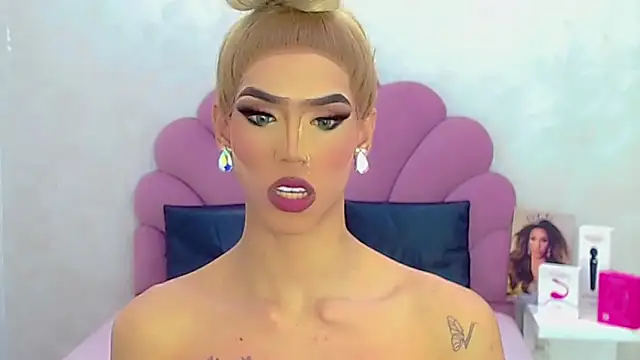 briana sex32 online show from March 19, 2026, 8:07 am