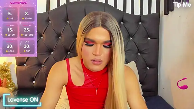 AllisonsweetZ online show from January 14, 2025, 8:04 pm