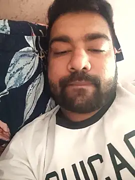 Snapshot of L9vefromAkhil chatting on January 11, 2026, 6:18 am L9vefromAkhil online show from January 11, 2026, 6:18 am