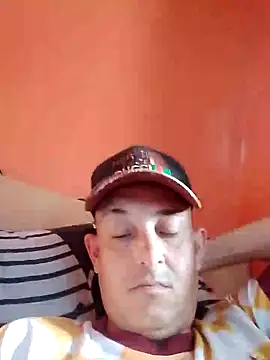 Snapshot of Fabiocapao01 chatting on December 25, 2024, 6:09 pm Fabiocapao01 online show from December 25, 2024, 6:09 pm