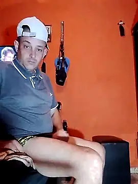 Snapshot of Fabiocapao01 chatting on September 14, 2025, 9:58 pm Fabiocapao01 online show from September 14, 2025, 9:58 pm