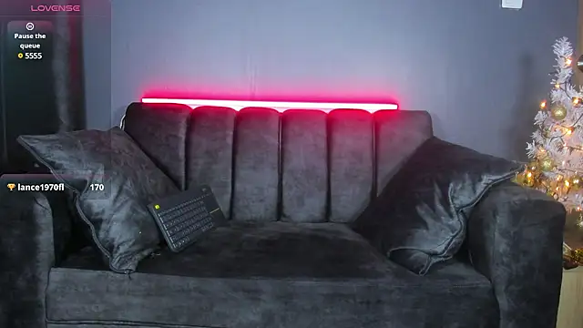 khriss brown online show from December 16, 2024, 10:34 pm