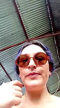 sophie banger online show from December 28, 2024, 3:04 pm