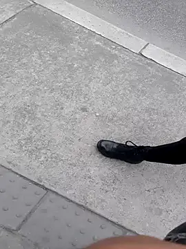 sophie banger online show from September 25, 2025, 4:32 pm