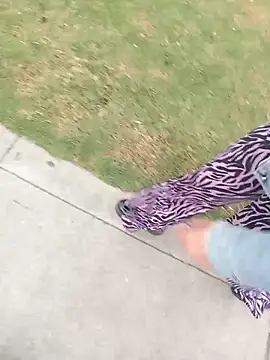 sophie banger online show from March 27, 2026, 7:02 pm