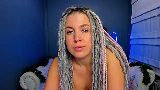 rock n roxy online show from December 23, 2025, 1:25 am