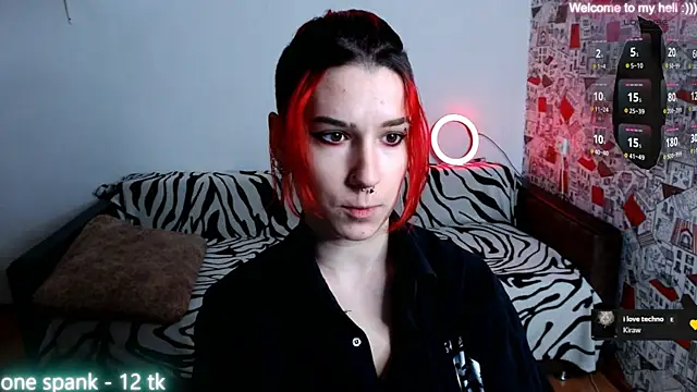 Snapshot of Miya_Wey_ chatting on December 7, 2024, 1:18 pm Miya Wey online show from December 7, 2024, 1:18 pm