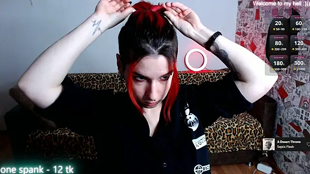 Snapshot of Miya_Wey_ chatting on December 15, 2024, 1:00 pm Miya Wey online show from December 15, 2024, 1:00 pm