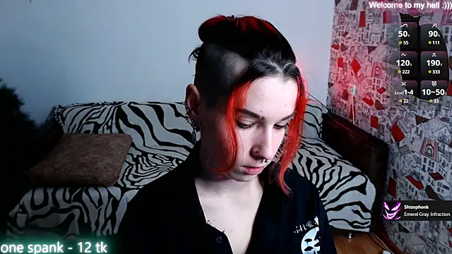 Snapshot of Miya_Wey_ chatting on December 20, 2024, 1:00 pm Miya Wey online show from December 20, 2024, 1:00 pm