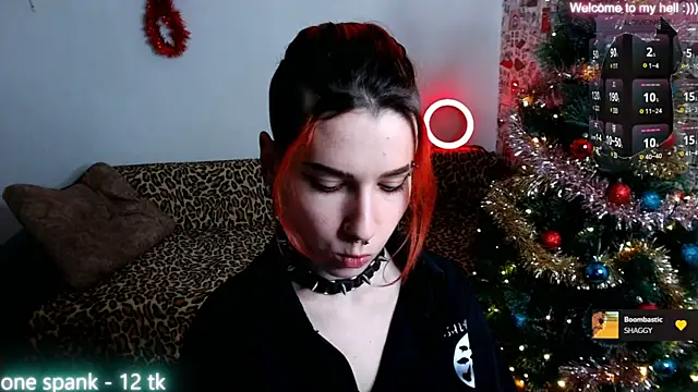 Snapshot of Miya_Wey_ chatting on December 27, 2024, 3:15 pm Miya Wey online show from December 27, 2024, 3:15 pm