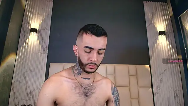 Marcelo ruiz  online show from November 1, 2025, 5:59 pm