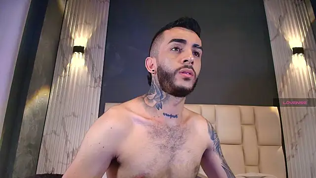 Marcelo ruiz  online show from November 26, 2025, 7:04 pm