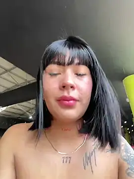Snapshot of VictoriaEva chatting on March 4, 2025, 1:49 pm VictoriaEva online show from March 4, 2025, 1:49 pm
