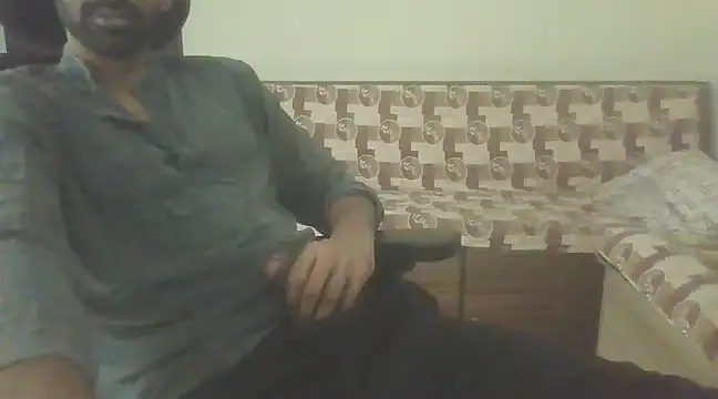 dominanthubby online show from March 11, 2025, 9:34 am